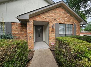 101 Simmons Dr, Coppell, TX 75019