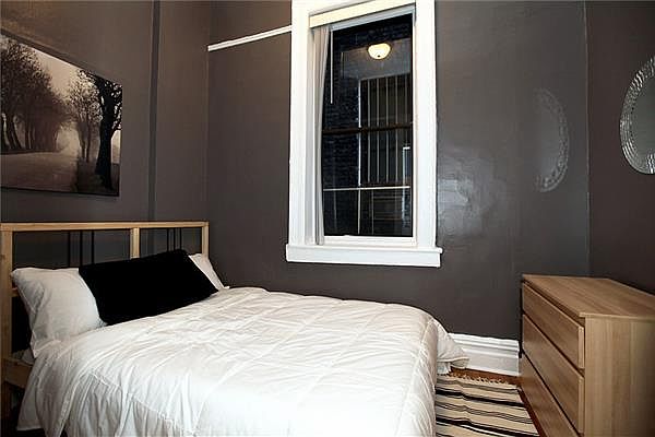 1st image of 438 W 45th St APT 1R