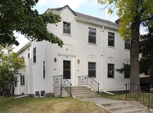 1577 Laurel Ave, Saint Paul, MN 55104