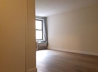 445 E 77th St APT 1A, New York, NY 10075