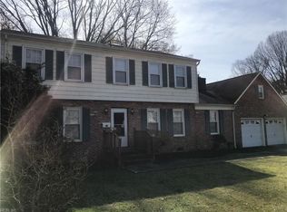 216 Saddler Dr, Newport News, VA 23608