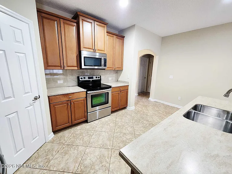 529 Casa Sevilla Ave — Photo 7