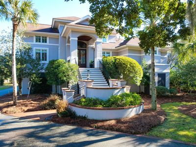 1563 Headquarters Plantation Dr, Johns Island, SC 29455