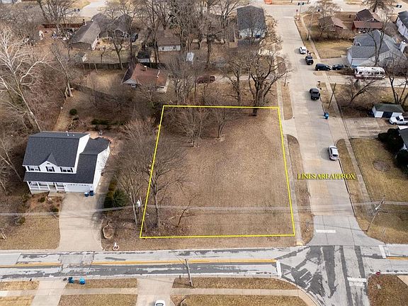2nd image of 221 Carlson Ave