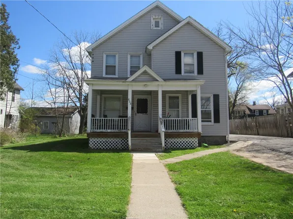 808 S Main St, Newark, NY 14513