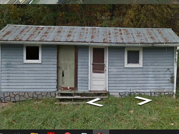 2nd image of 18329 Seneca Trl