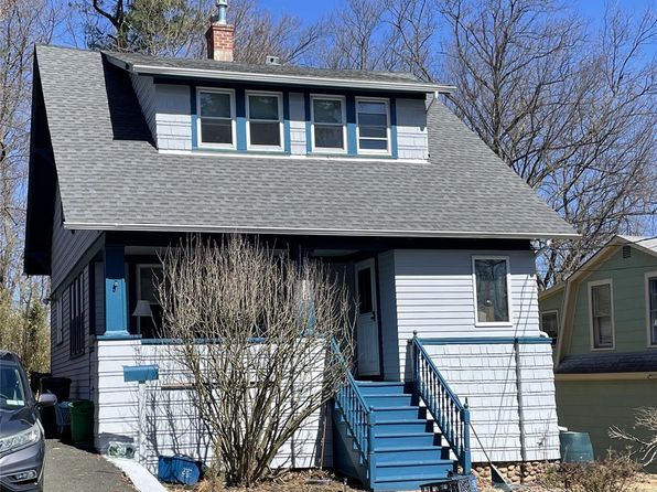 116 Castle Heights Ave