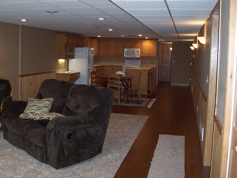 Lower level