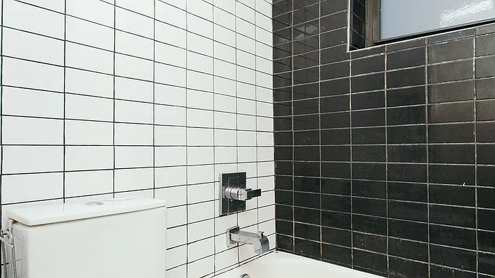 Rented by Nooklyn NYC LLC | media 19