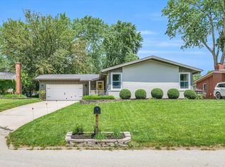 1706 Henry St, Champaign, IL 61821