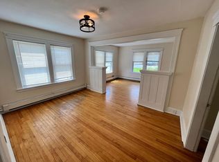 328 Brooks St #2, Worcester, MA 01606