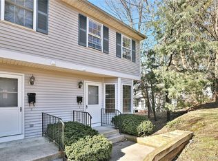 41 N Moger Ave, Mount Kisco, NY 10549