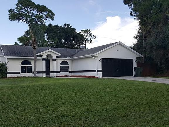 3rd image of 2941 Atwater Dr
