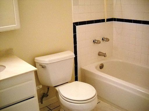 3rd image of 11299 Camarosa Cir