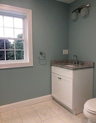4th image of 1149 Pleasant St #3