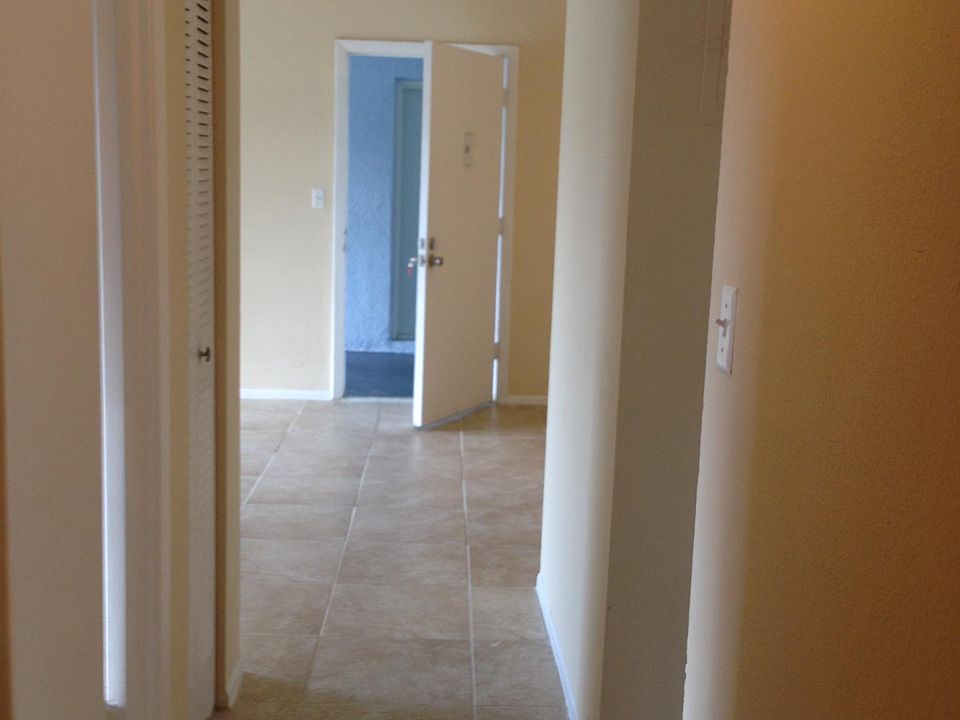 Entrance to the Apartment.