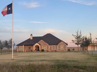 1085 County Road 305, Plains, TX 79355