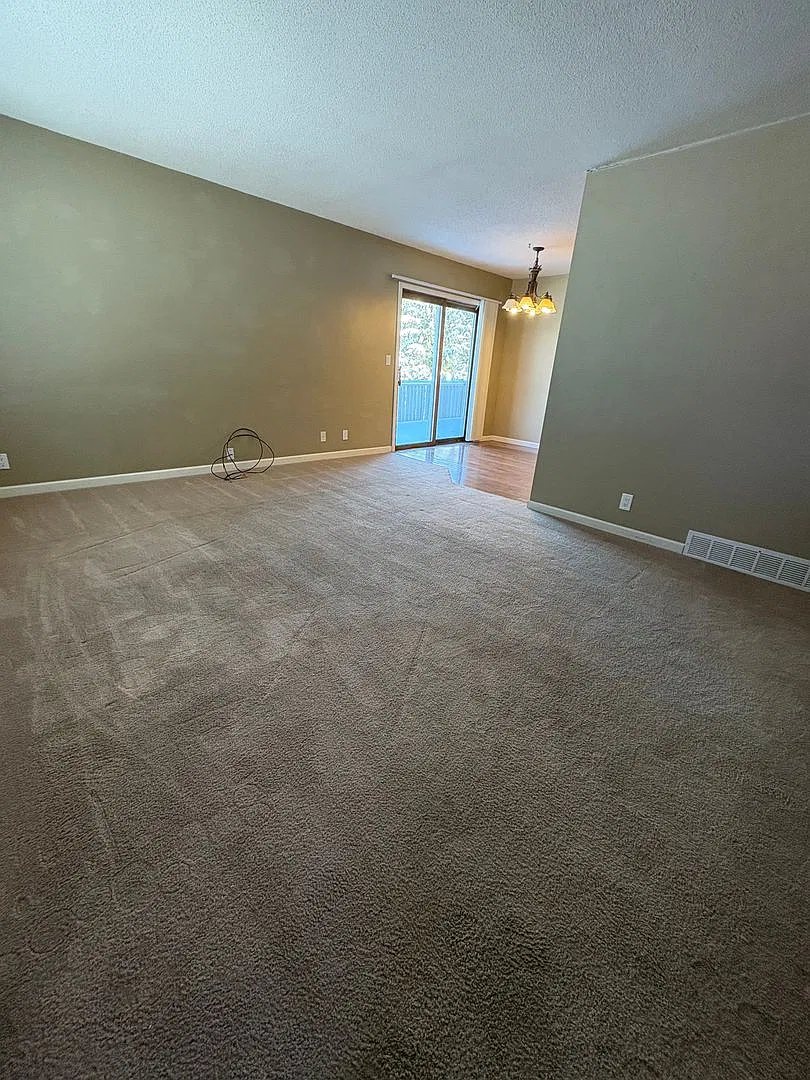 PP - 14 - Grandview Ave — Photo 4