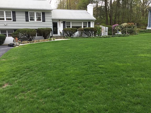 5th image of 56 Lily Pond Ln