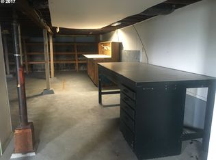 305 L St, Columbia City, OR