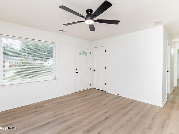 3rd image of 6109 Toebbe Ln