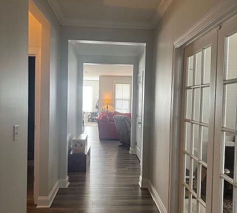 3rd image of 2921 Farmhouse Dr