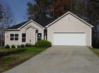 962 Terance Ave, Jonesboro, GA