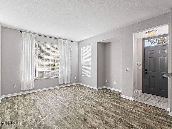 4th image of 13703 RICHMOND PARK Drive N #3505