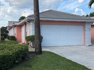 4189 Royal Oak Dr, Palm Beach Gardens, FL 33410