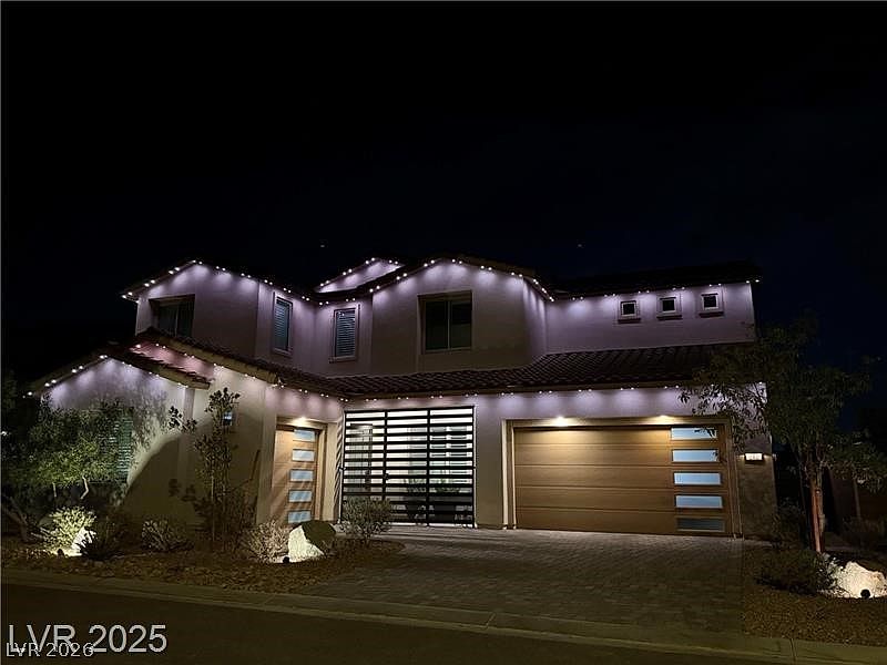 1st image of 212 Harris Peak St