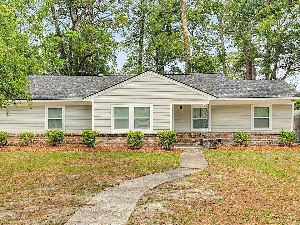 2204 Mason Dr