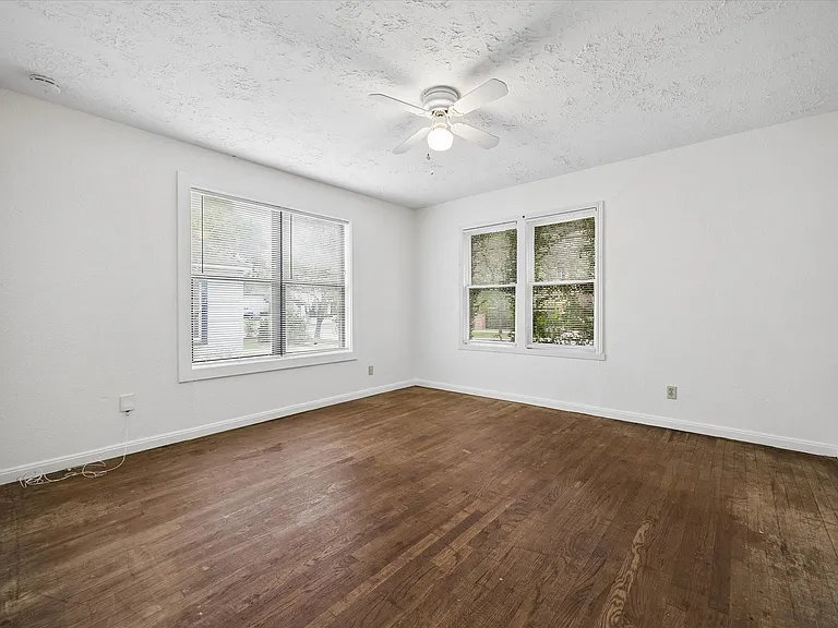 2308 McClendon St #1 — Photo 7