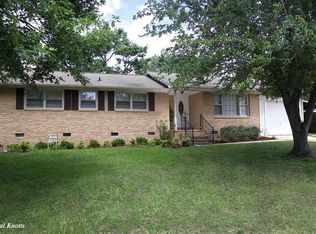 2101 Bateman Blvd, Camden, SC 29020