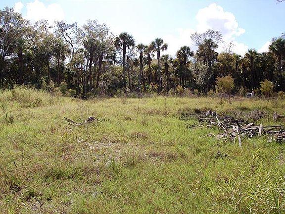 3rd image of 5141 Estates Dr