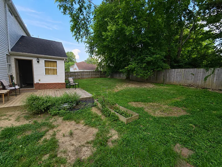 422 W Winterberry Trl — Photo 13