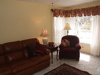 3rd image of 6138 W Eastwood Ave