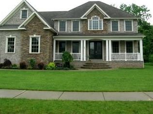 80 Burlington Dr, Feeding Hills, MA 01030
