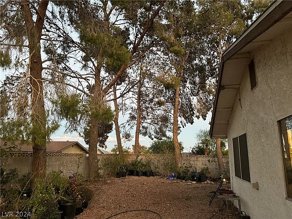 4th image of 2224 Obispo Cir
