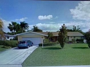 9692 Heather Cir W, Palm Beach Gardens, FL 33410