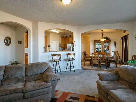 4th image of 3432 Todos Santos St