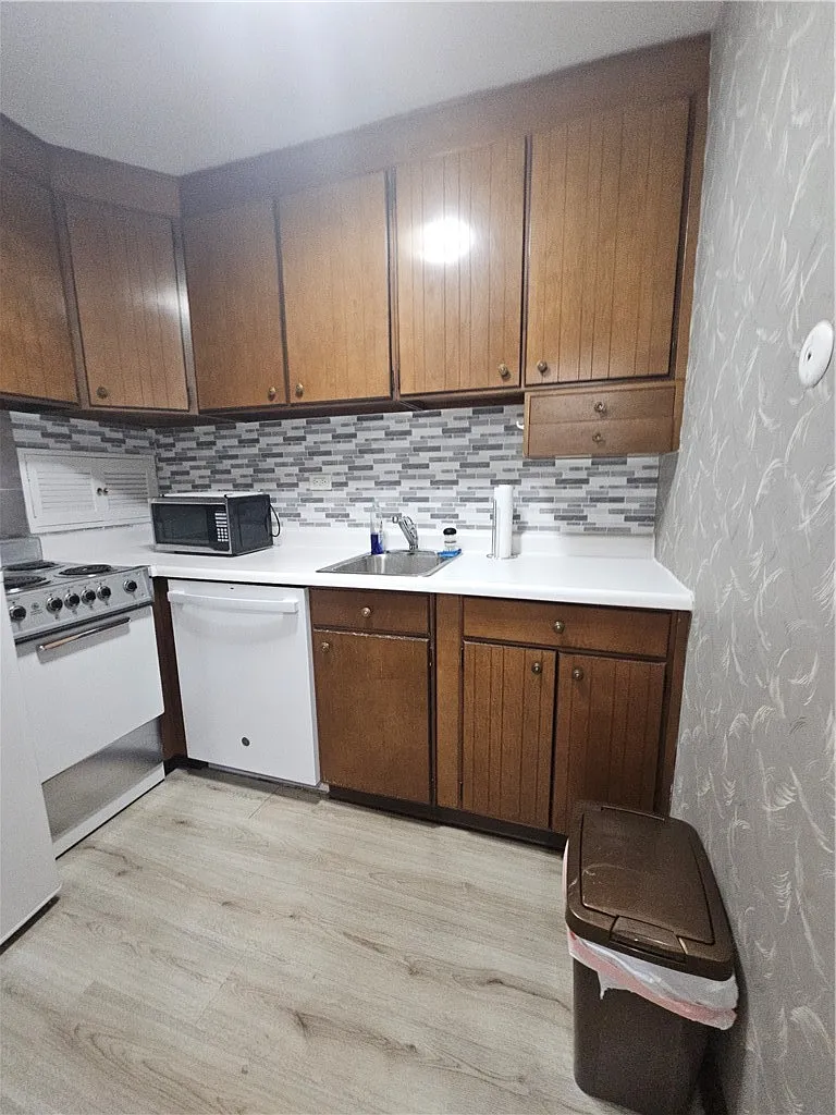 1 bed, 528 sqft, $1,500 — Photo 3