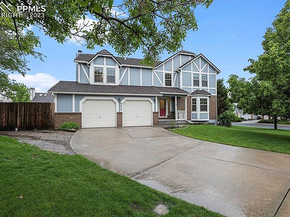 2nd image of 9054 Estebury Cir
