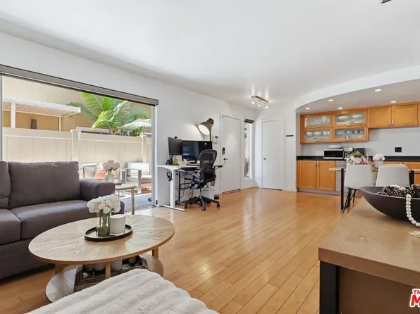 970 Palm Ave APT 101, West Hollywood, CA 90069