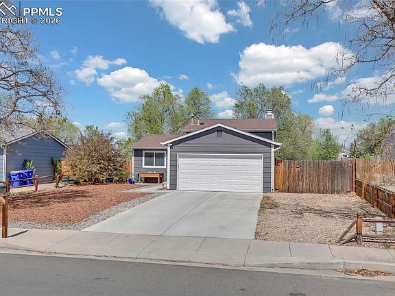 3rd image of 3265 Foxridge Dr