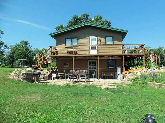 3rd image of 15160 471st Ave