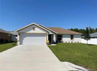 621 W Walkertown Dr, Dunnellon, FL 34434