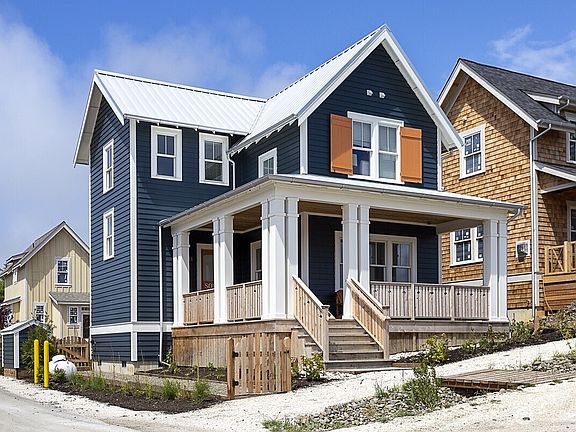 2nd image of 114 Horizon Street