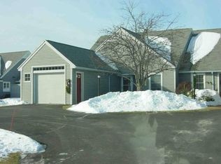 10 Linden Ct #10, Cumberland Center, ME 04021