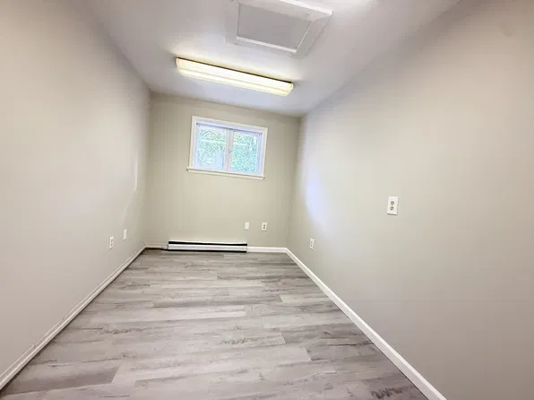 100 E Market St, Williamstown, PA 17098