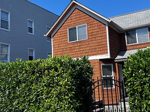 2nd image of 309 N G St #B